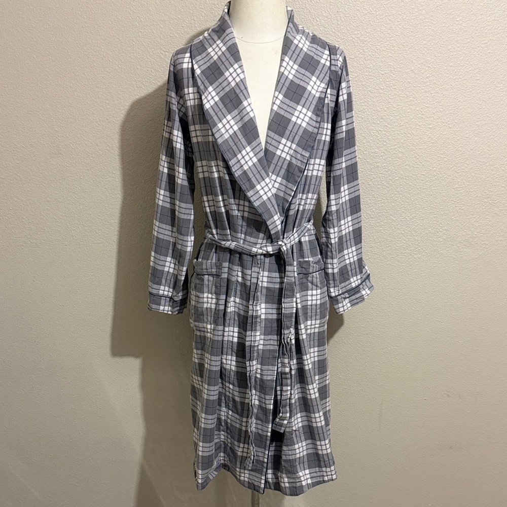 The Company Store Gray & White Plaid Shawl-Collar Robe with Belt